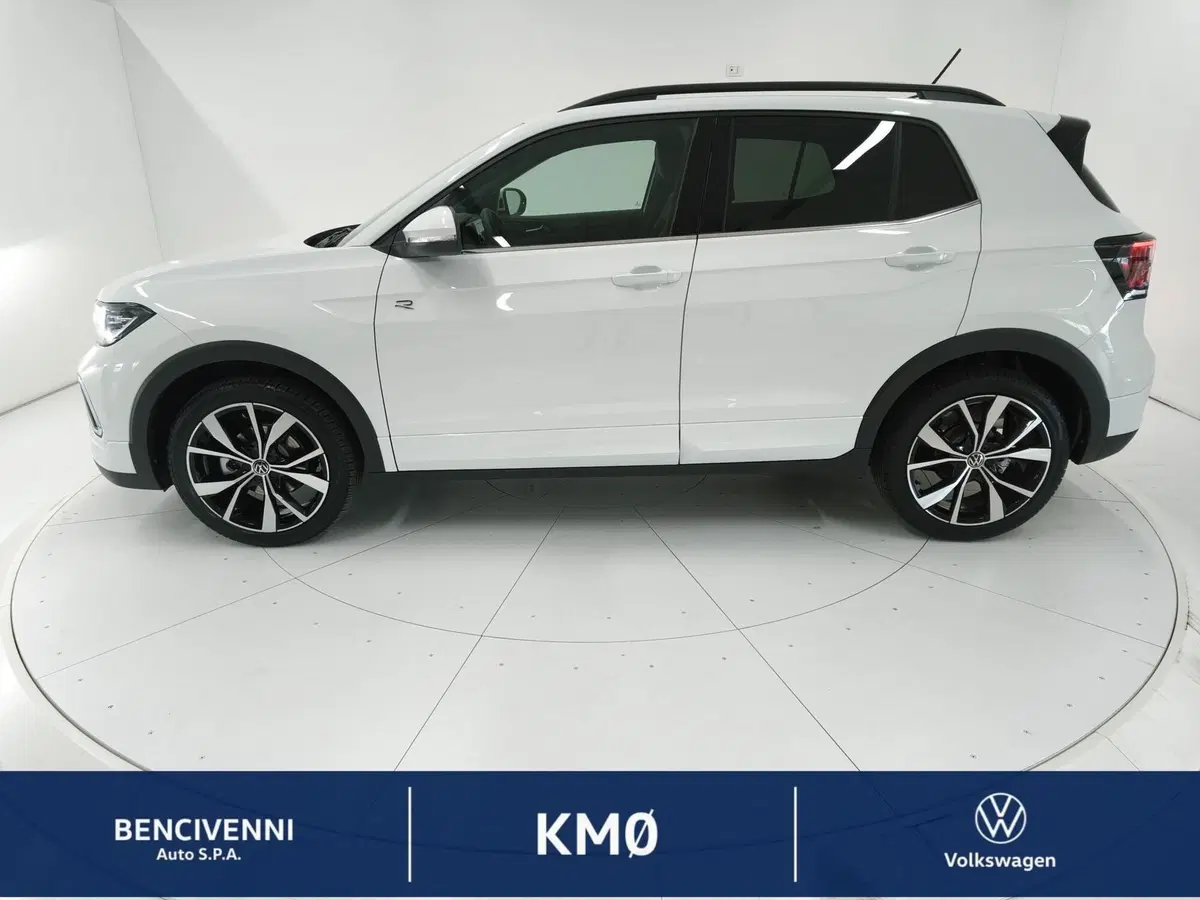 Volkswagen T-Cross nuova a Catanzaro (14)