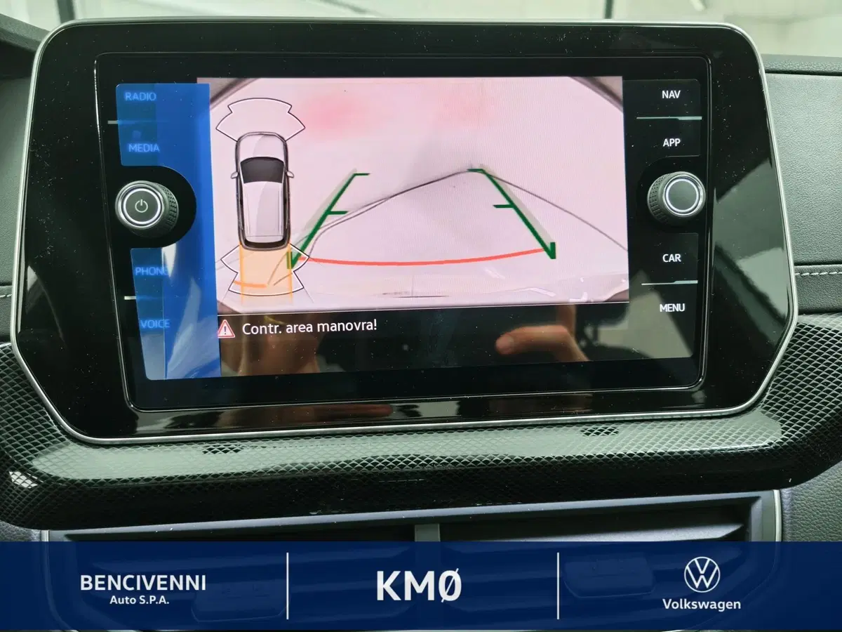 Volkswagen T-Cross nuova a Catanzaro (18)