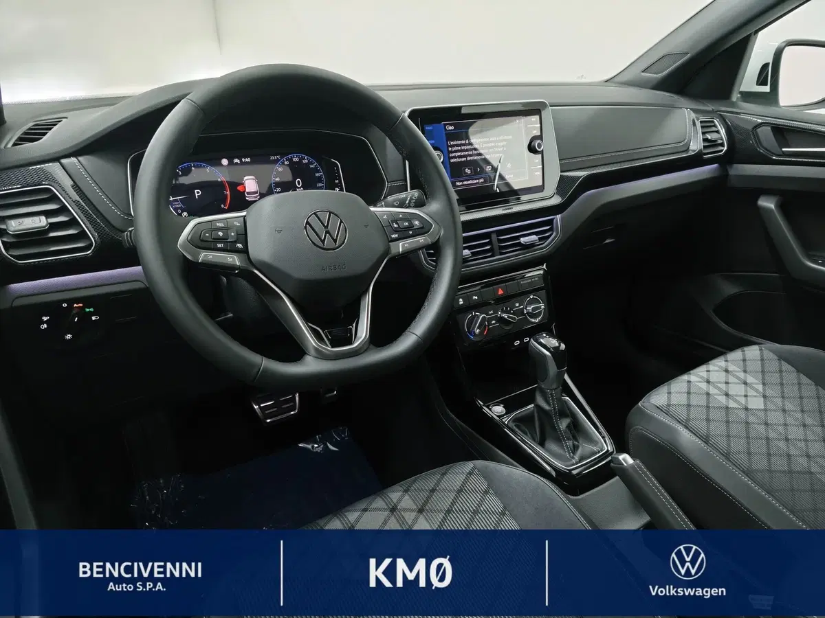 Volkswagen T-Cross nuova a Catanzaro (20)