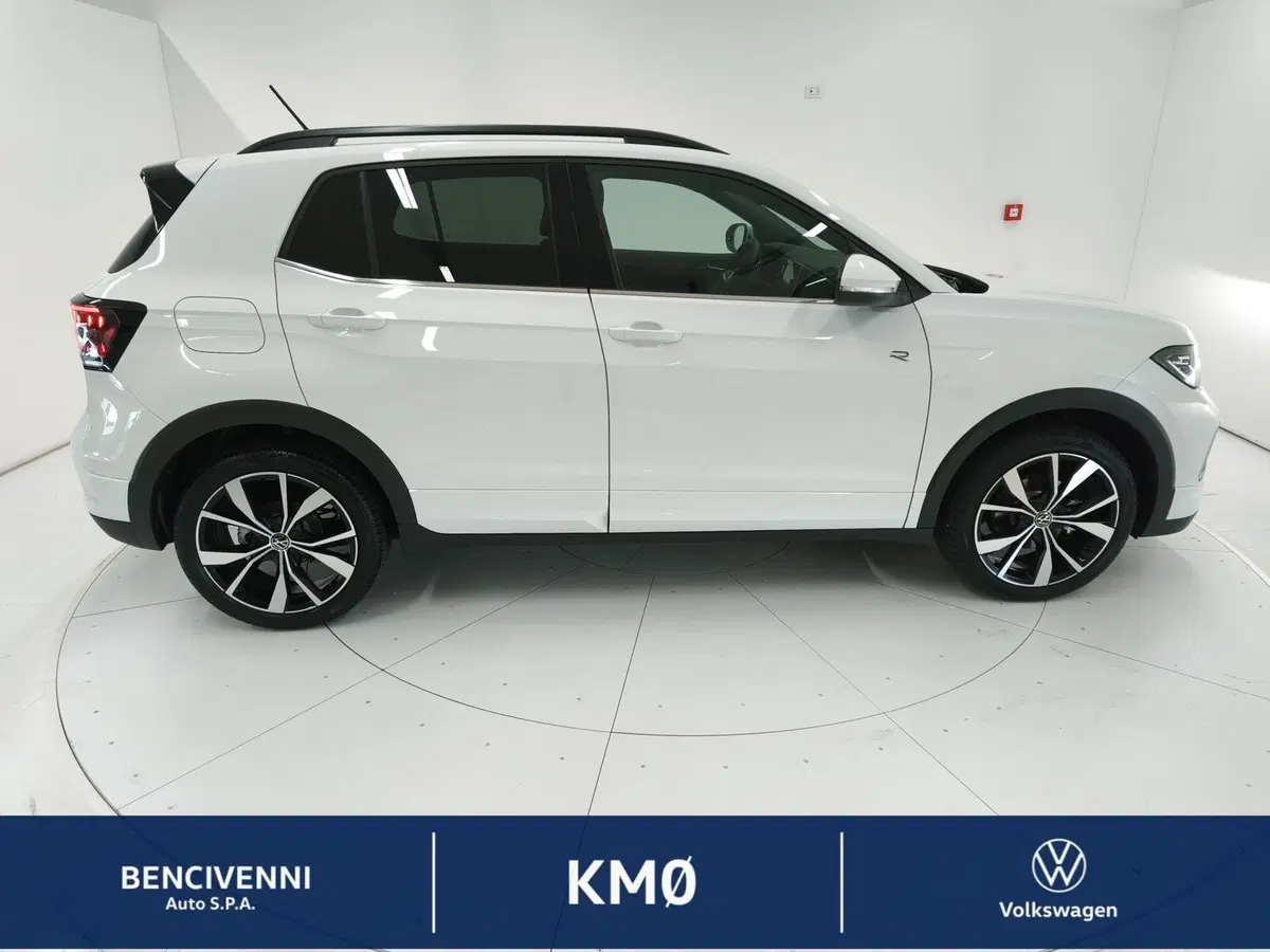 Volkswagen T-Cross nuova a Catanzaro (5)