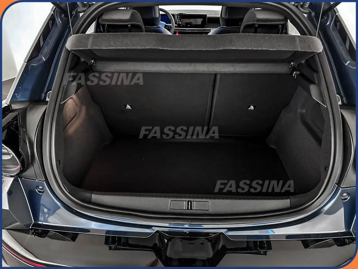 Lancia Ypsilon nuova a Milano (12)