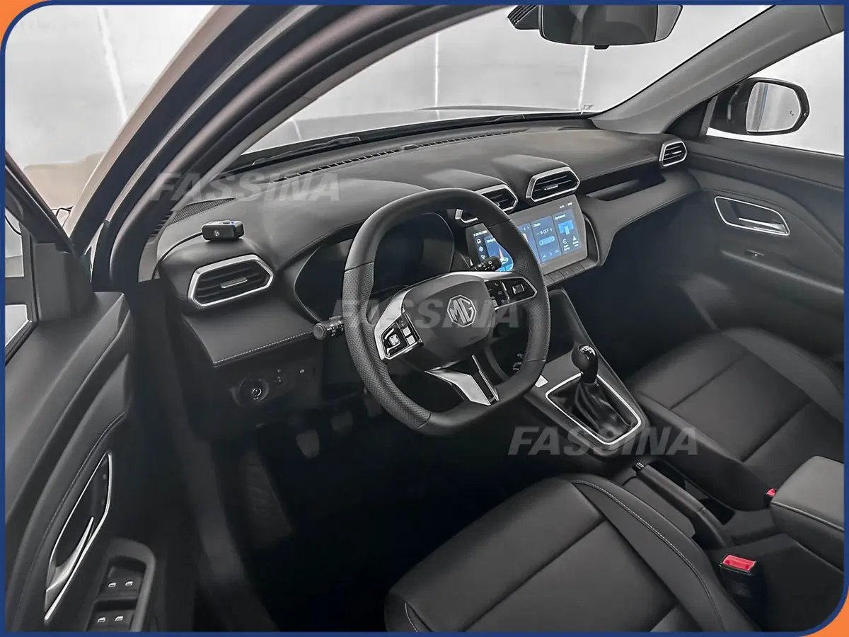 Mg ZS nuova a Milano (9)