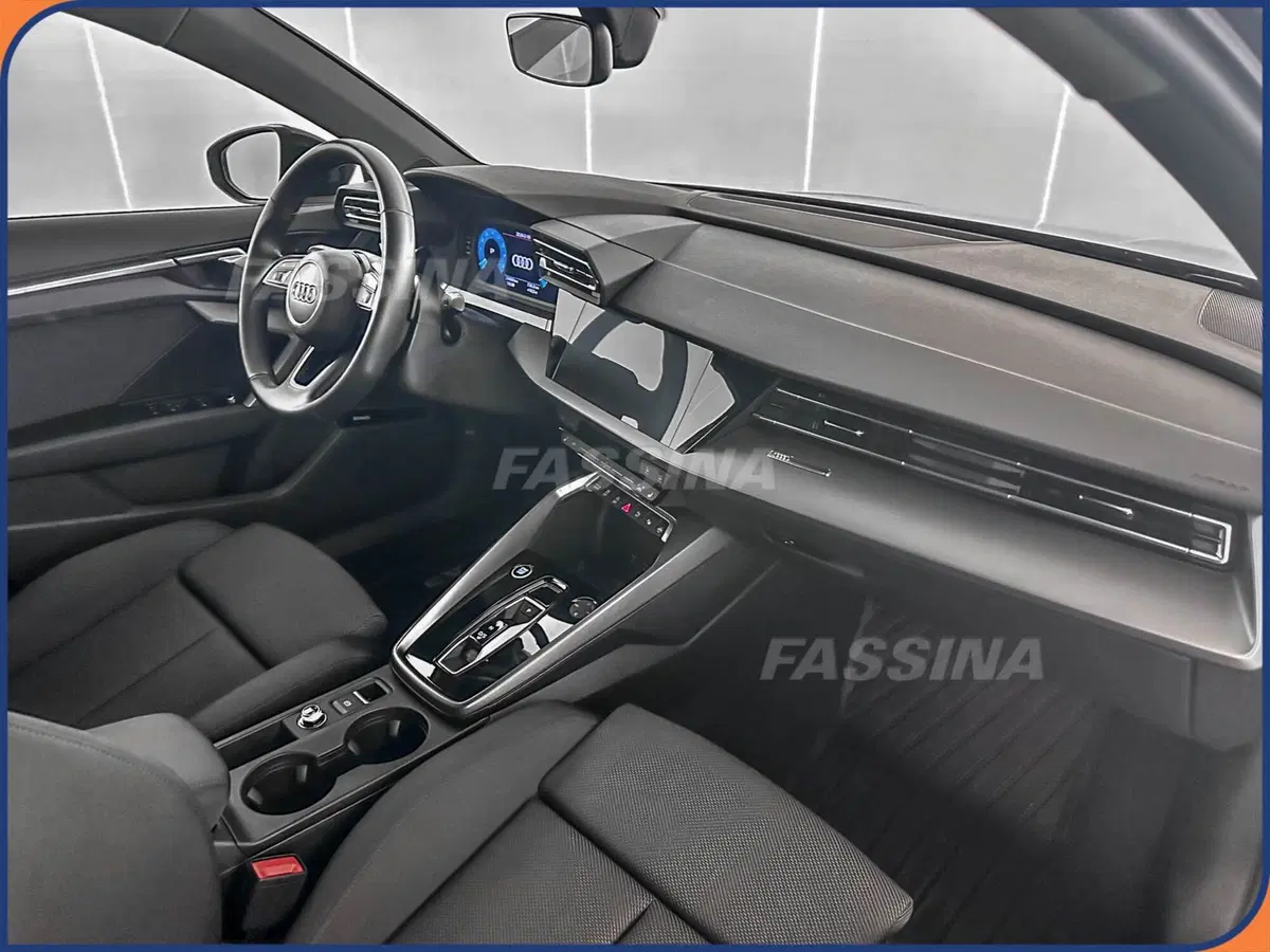 Audi A3 Sportback usata a Milano (12)