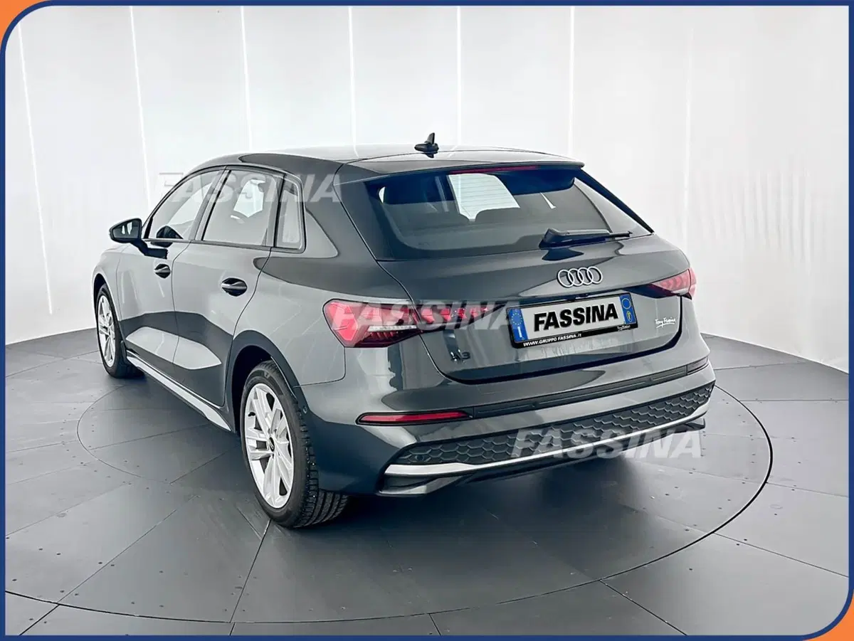 Audi A3 Sportback usata a Milano (4)