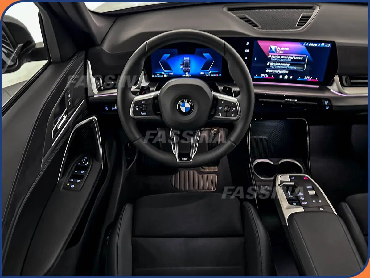 BMW X1 nuova a Milano (11)