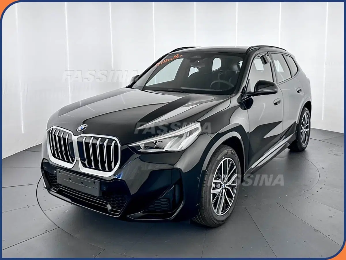 BMW X1 nuova a Milano (3)