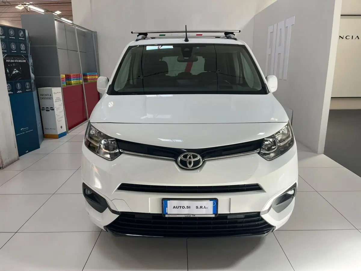 Toyota Proace City Verso usata a Lucca (2)