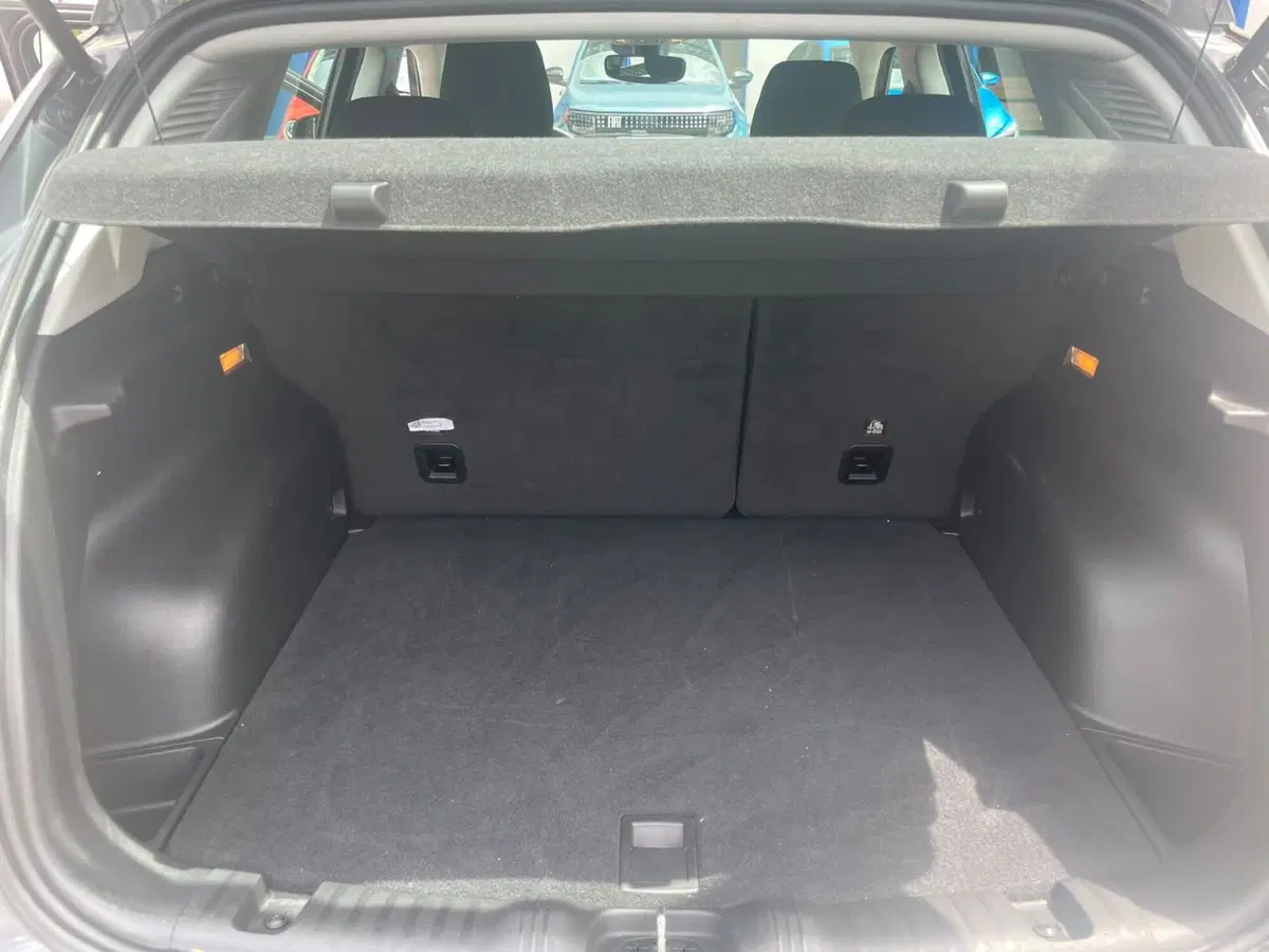Jeep Compass usata a Lucca (17)