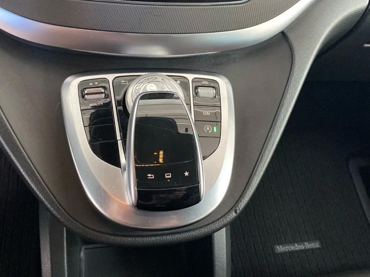 Mercedes-Benz Classe V usata a Lodi (13)