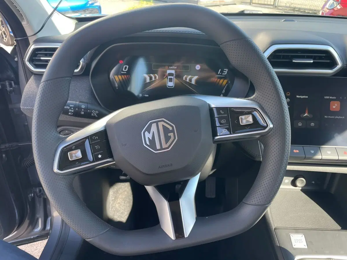 Mg ZS nuova a Lucca (10)