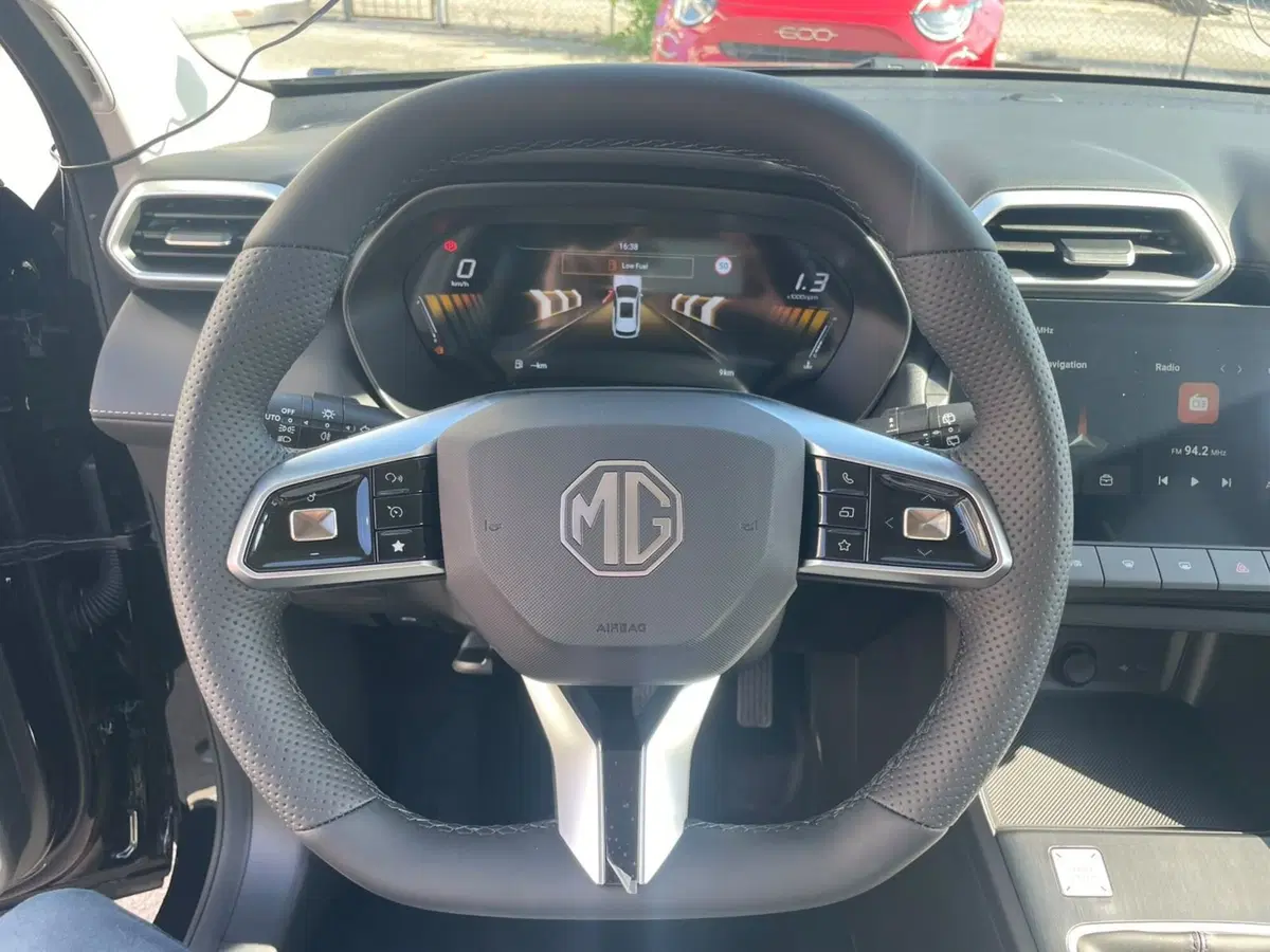 Mg ZS nuova a Lucca (10)