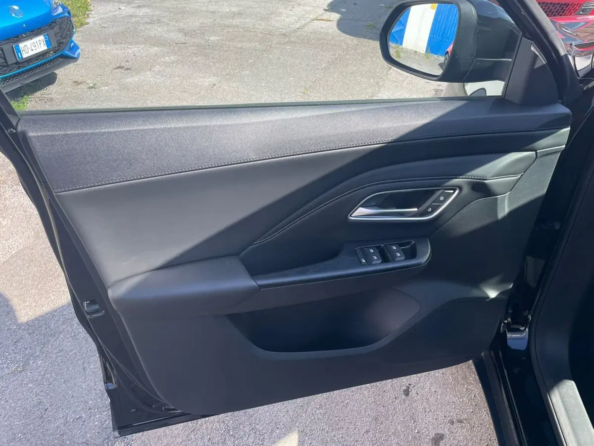 Mg ZS nuova a Lucca (8)