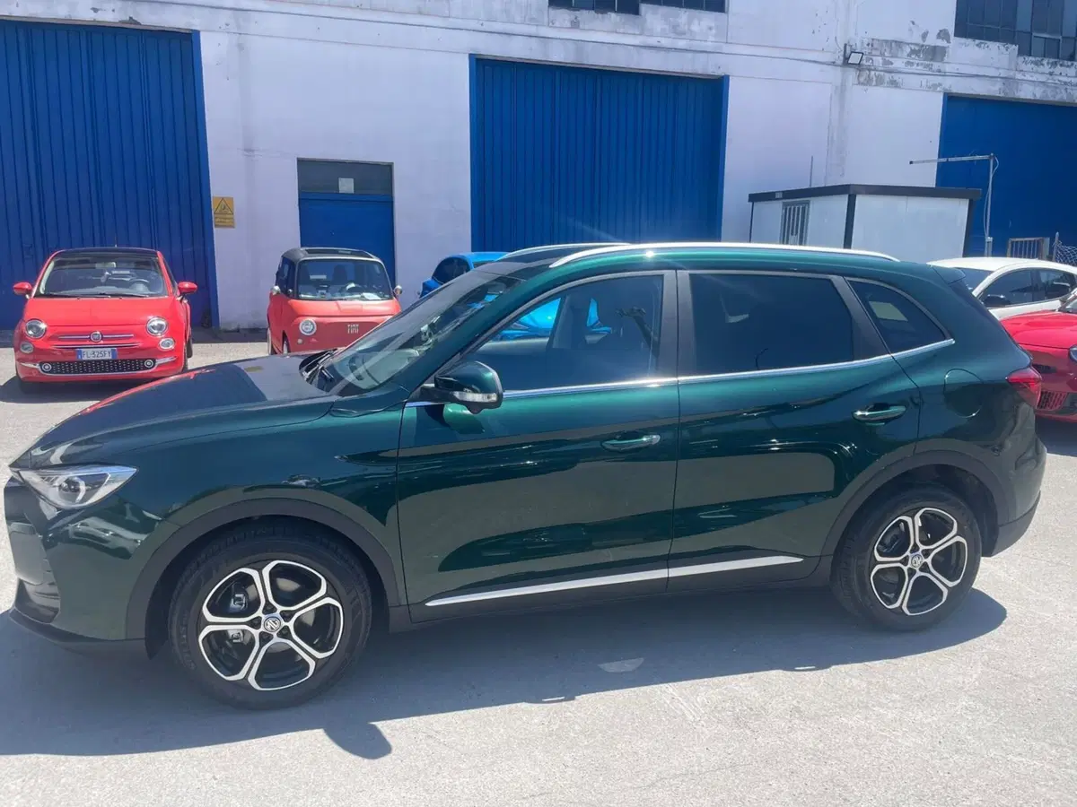 Mg ZS nuova a Lucca (2)