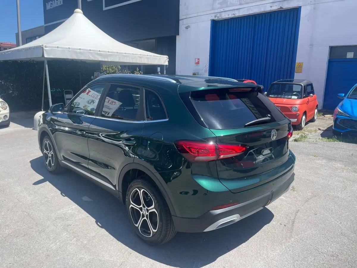 Mg ZS nuova a Lucca (3)