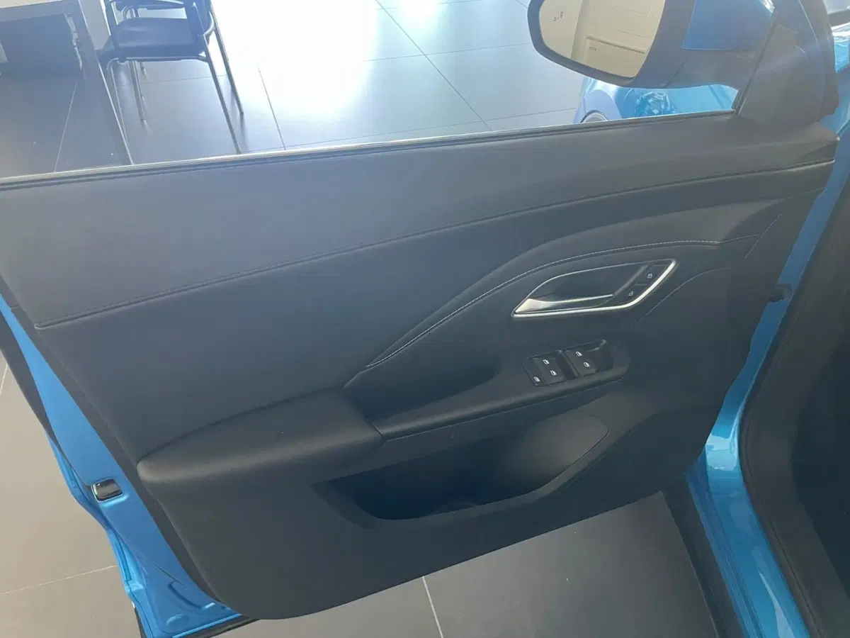 Mg ZS nuova a Lucca (8)