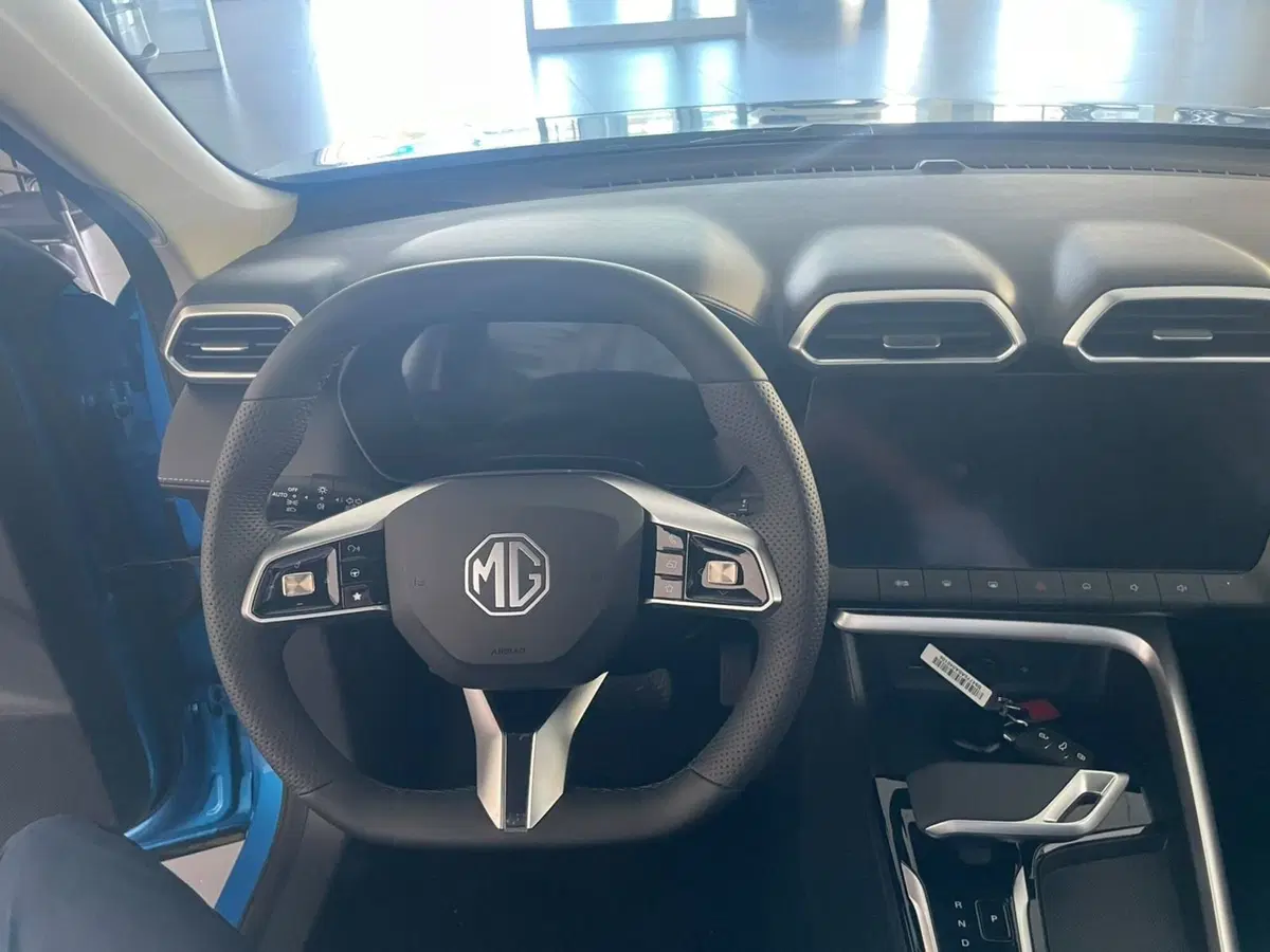 Mg ZS nuova a Lucca (9)