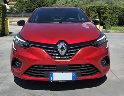 Renault Clio Full Hybrid E-Tech 140 CV 5 porte E-Tech del 2023 usata a Sora