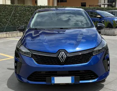 Renault Clio 1.0 eco-g Evolution 100cv del 2025 usata a Sora