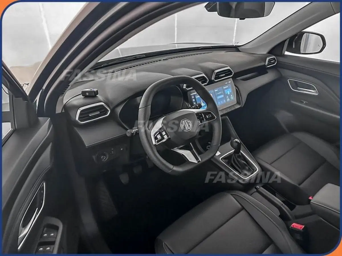 Mg ZS nuova a Milano (9)