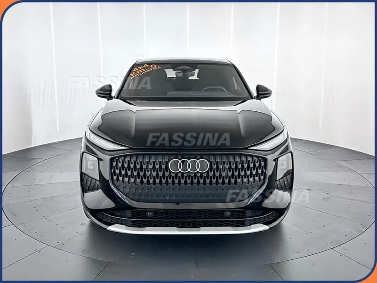 Audi Q3 Sportback usata a Milano (2)