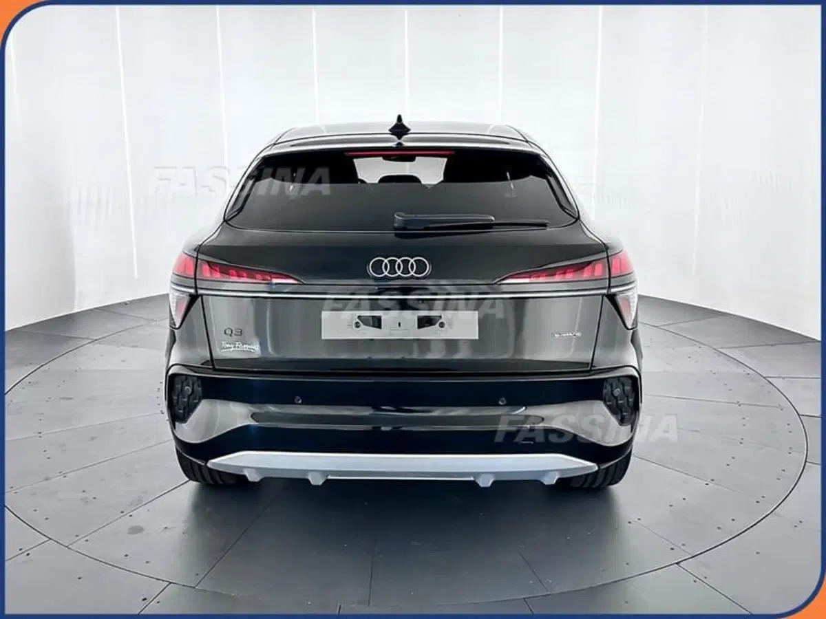 Audi Q3 Sportback usata a Milano (5)