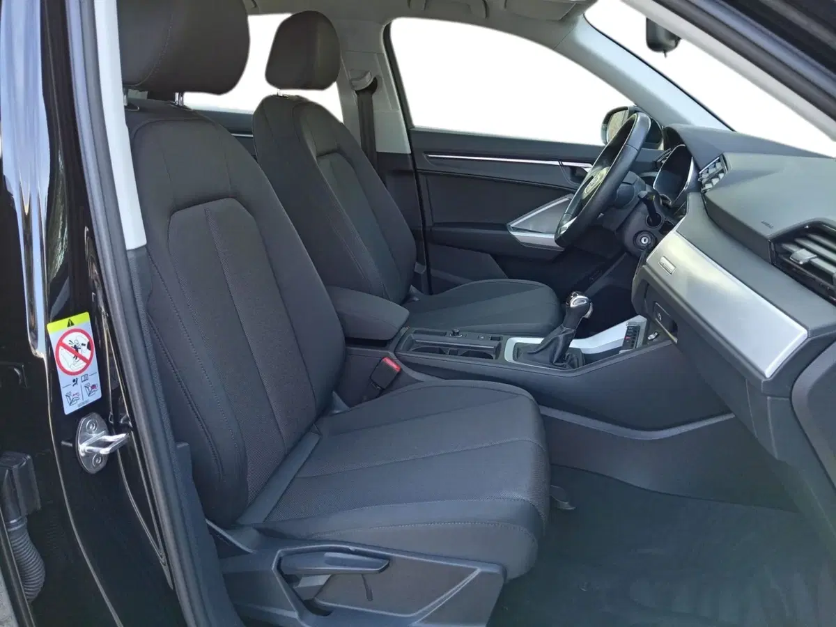 Audi Q3 Sportback usata a Bari (11)