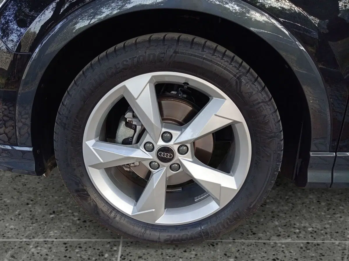 Audi Q3 Sportback usata a Bari (13)