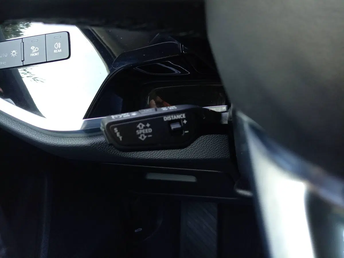 Audi Q3 Sportback usata a Bari (17)