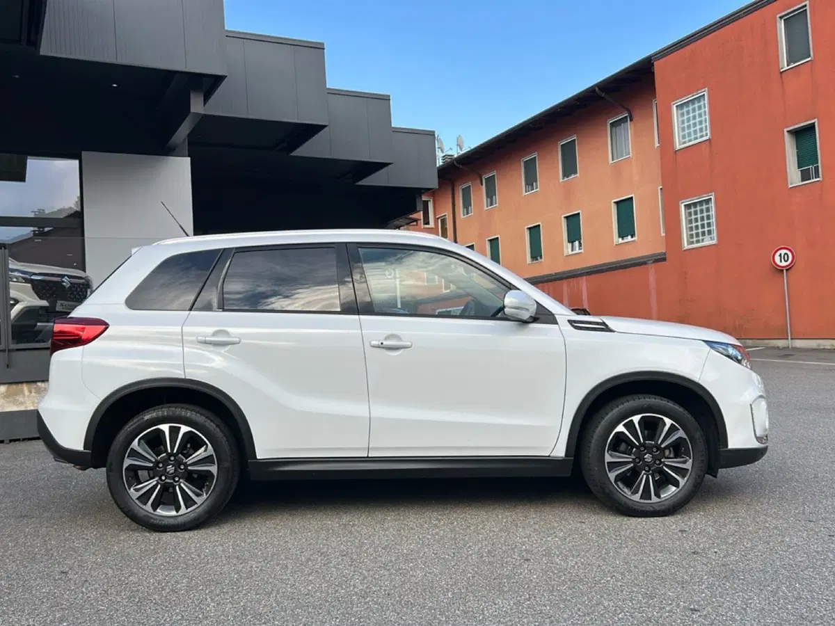 Suzuki Vitara usata a Vercelli (8)