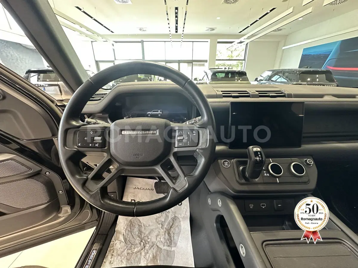 Land Rover Defender usata a Forlì-Cesena (17)