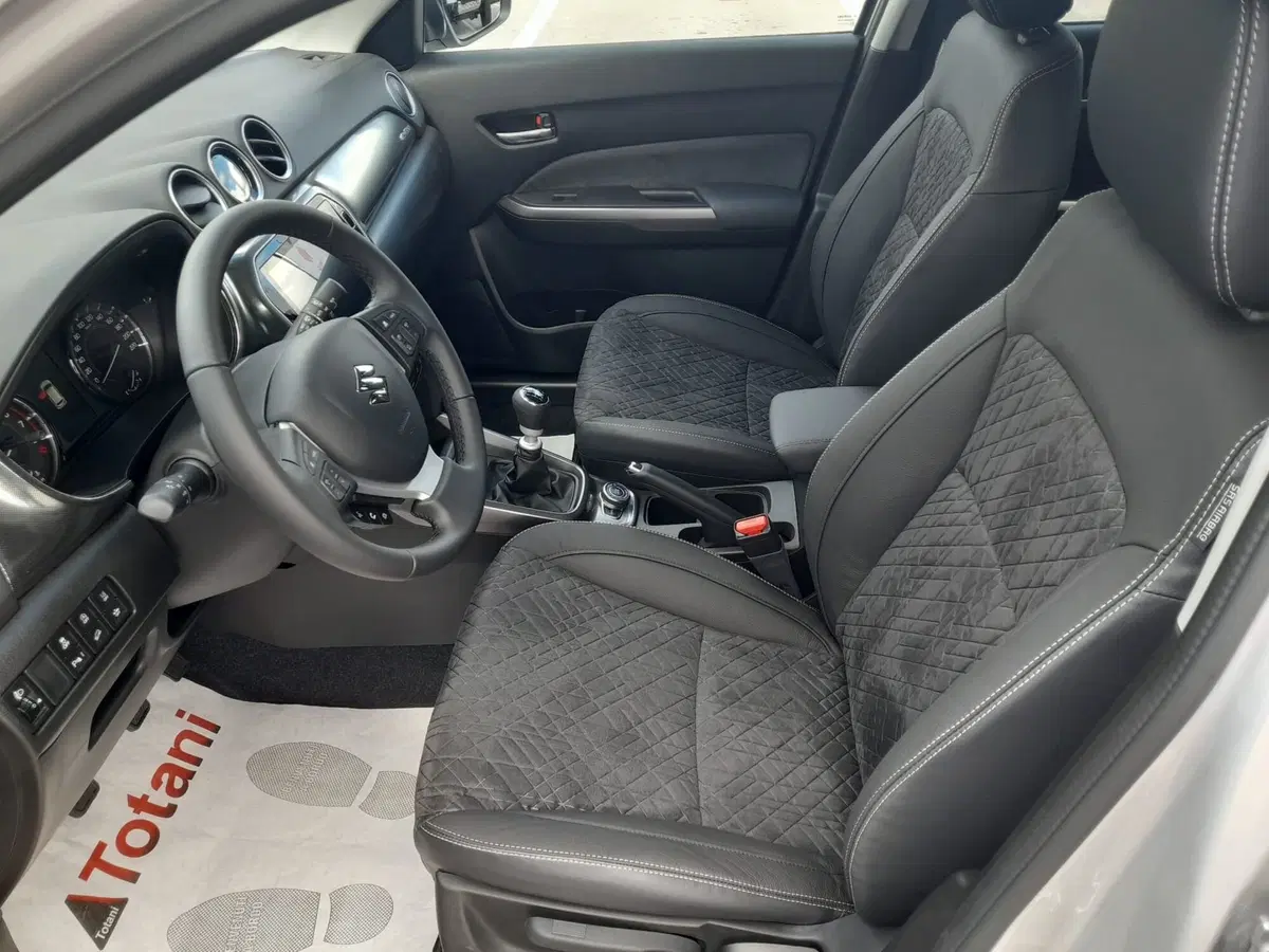 Suzuki Vitara nuova a L'Aquila (5)