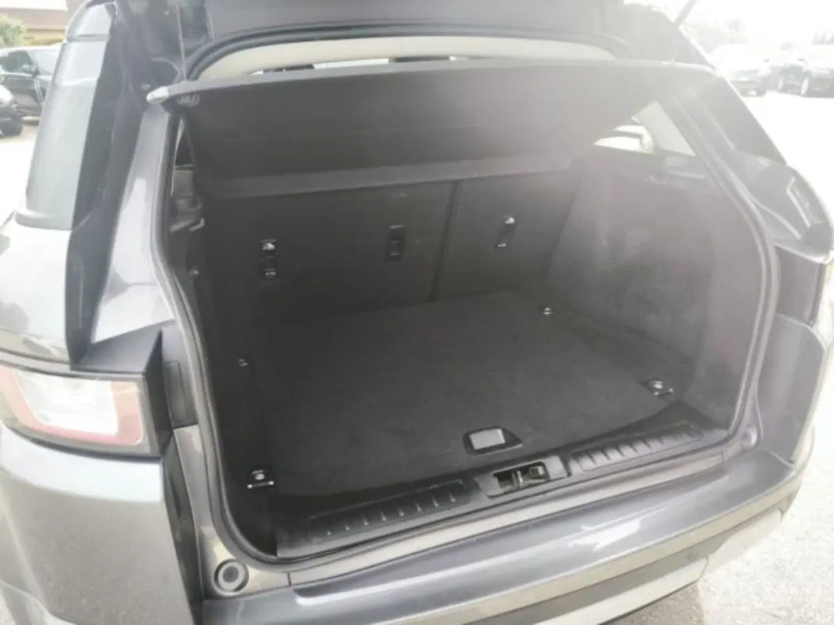Land Rover Range Rover Evoque usata a Livorno (11)
