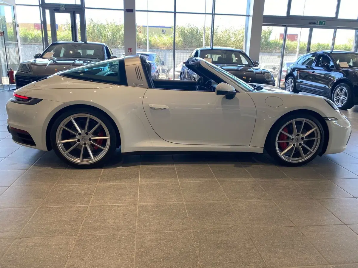 Porsche 911 Cabrio usata a Firenze (4)