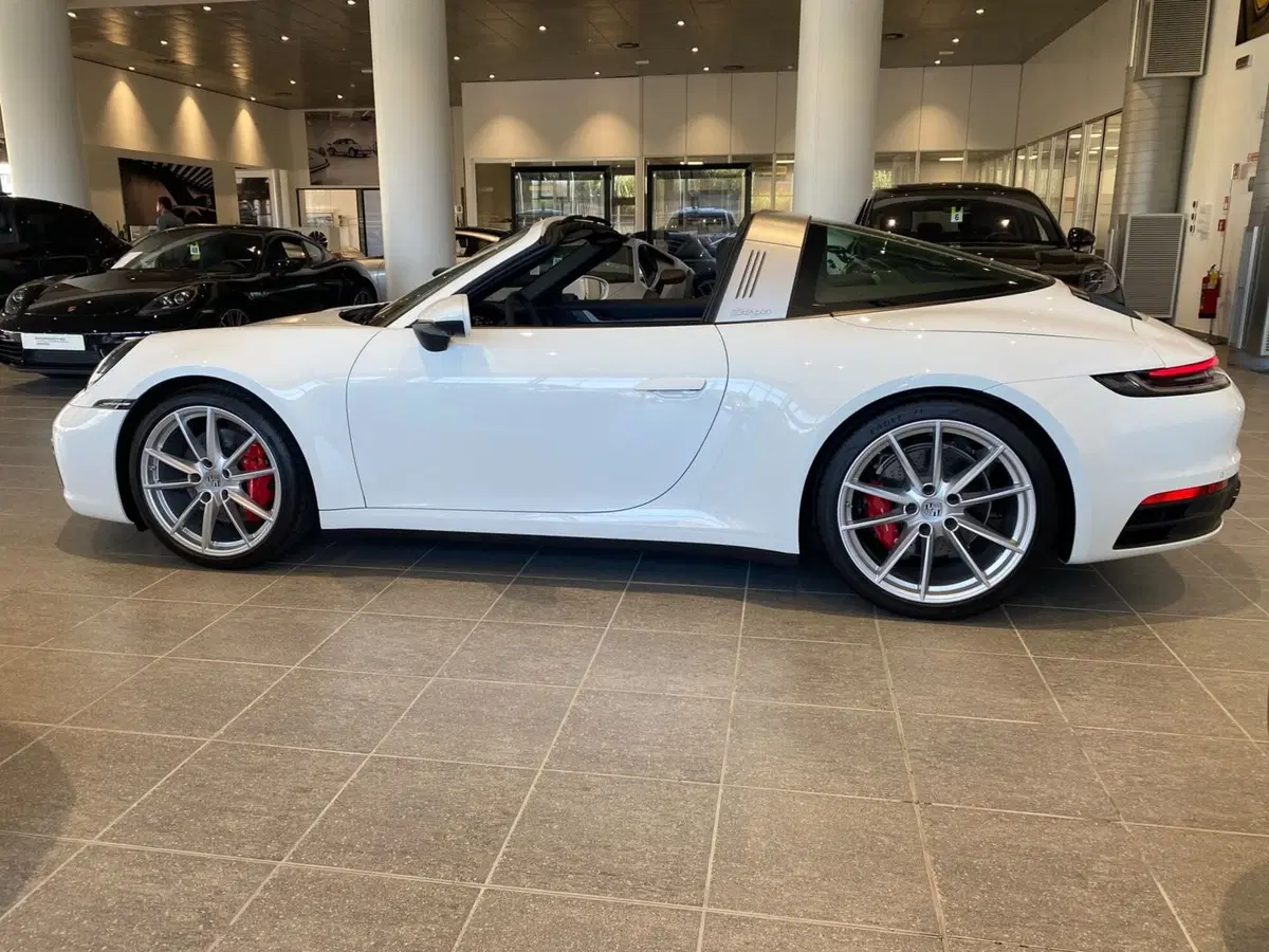 Porsche 911 Cabrio usata a Firenze (7)
