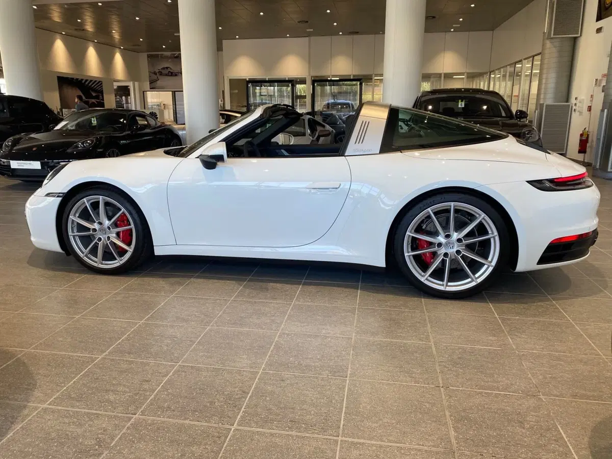 Porsche 911 Cabrio usata a Firenze (7)
