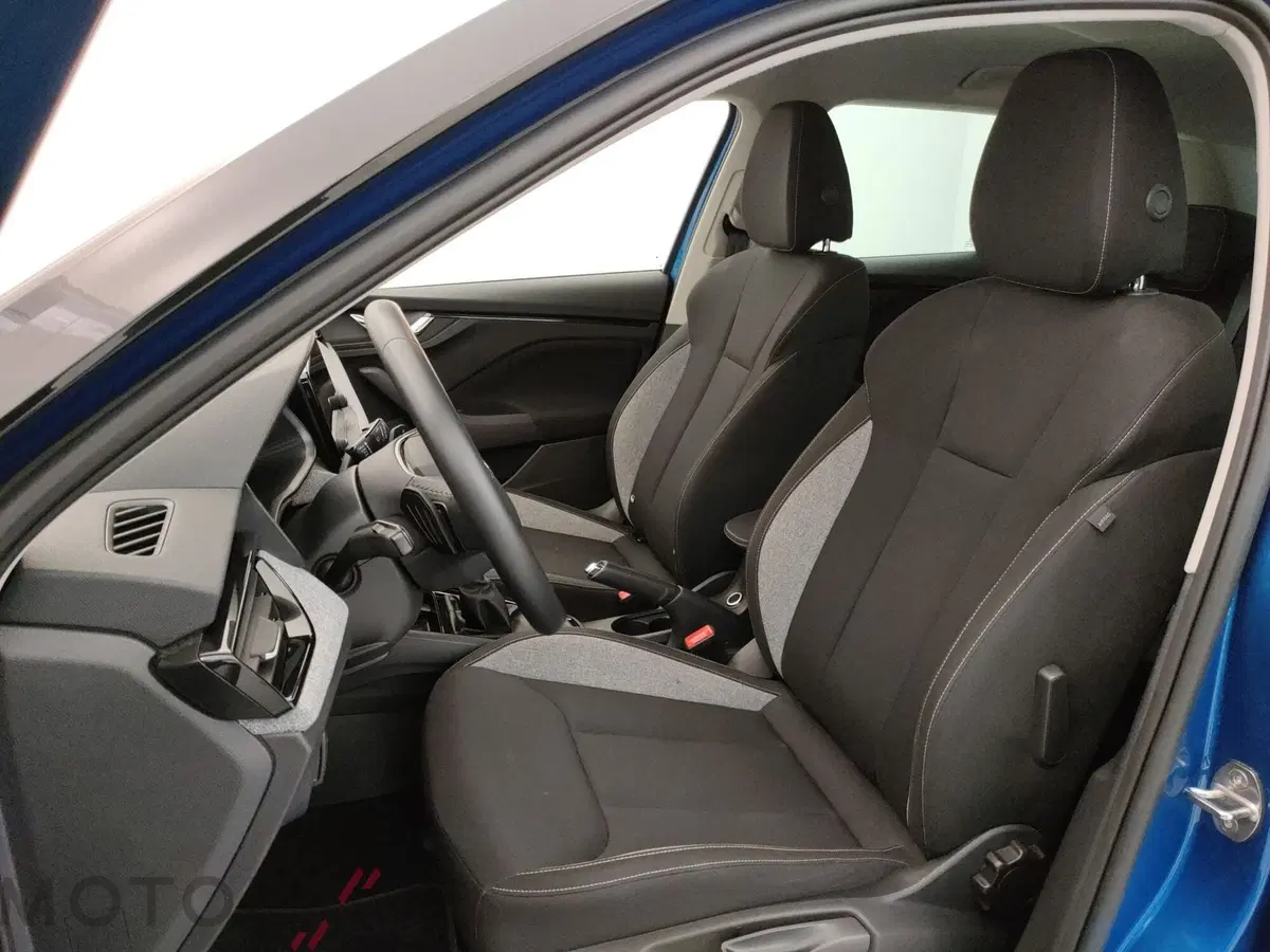 Skoda Kamiq usata a Varese (11)