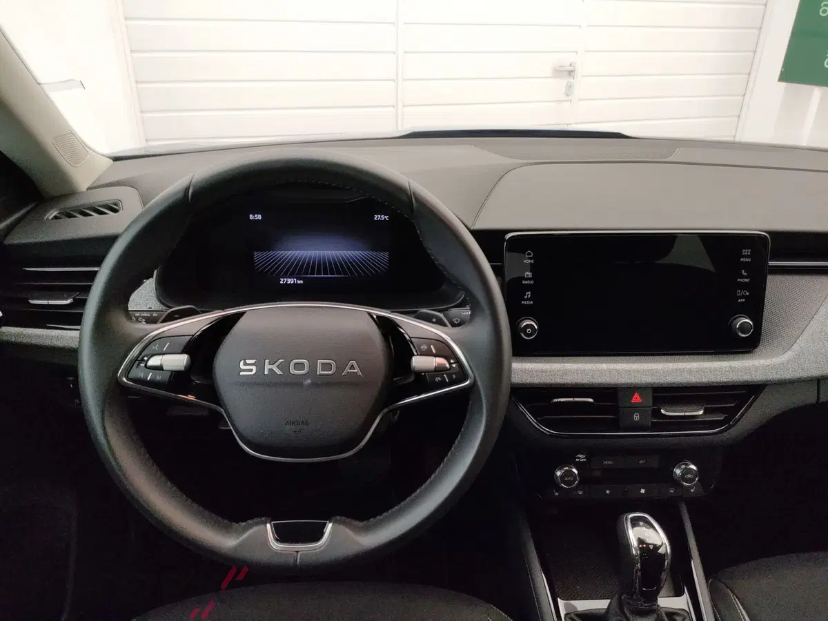 Skoda Kamiq usata a Varese (12)