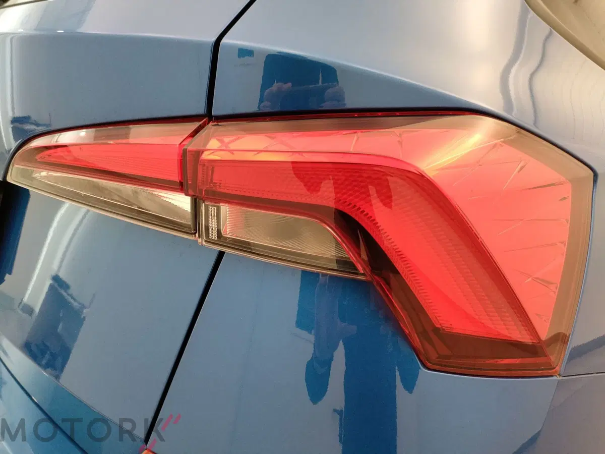Skoda Kamiq usata a Varese (8)