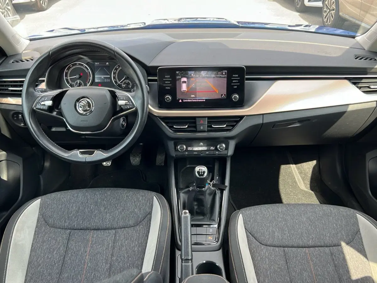 Skoda Kamiq usata a Siena (13)