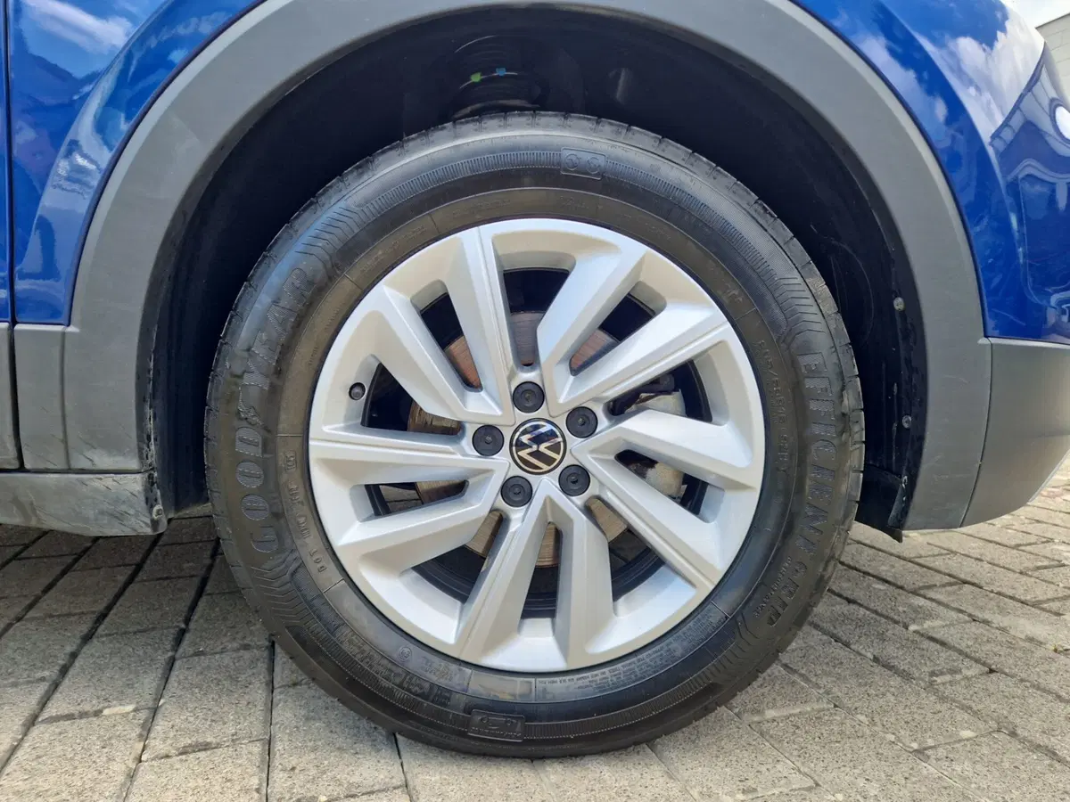 Volkswagen T-Cross usata a Siena (9)