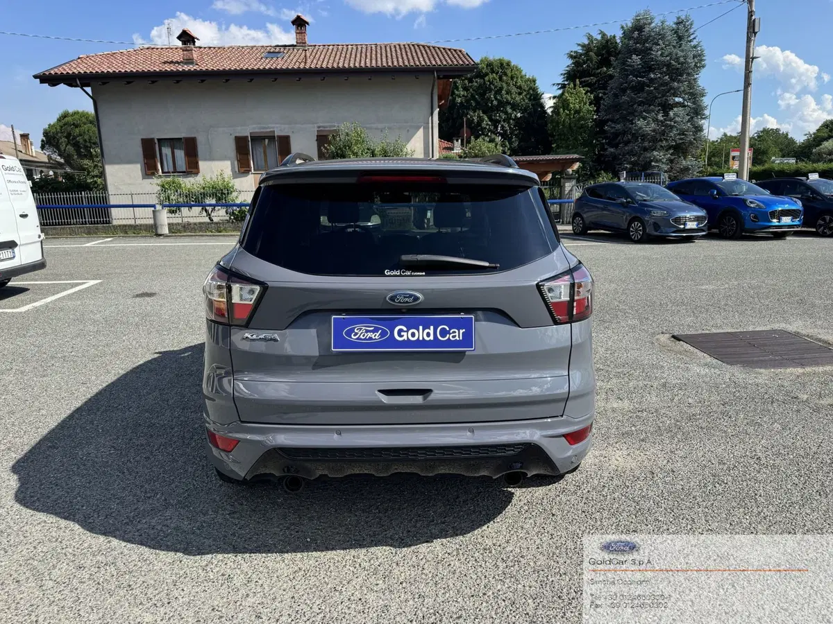 Ford Kuga usata a Torino (18)