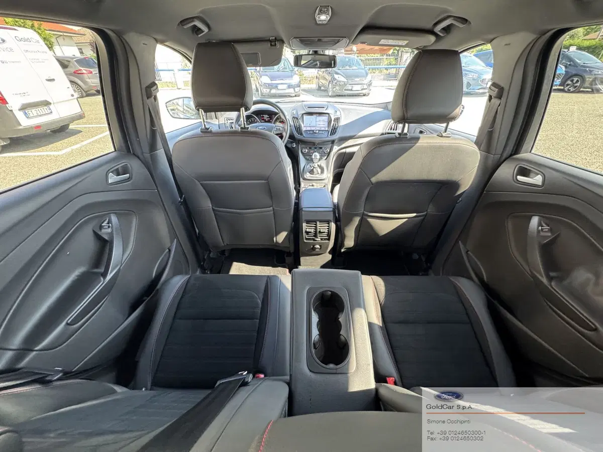 Ford Kuga usata a Torino (19)