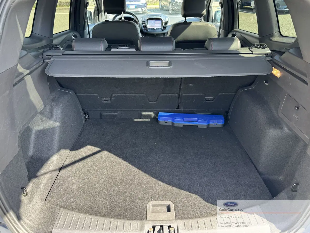 Ford Kuga usata a Torino (8)