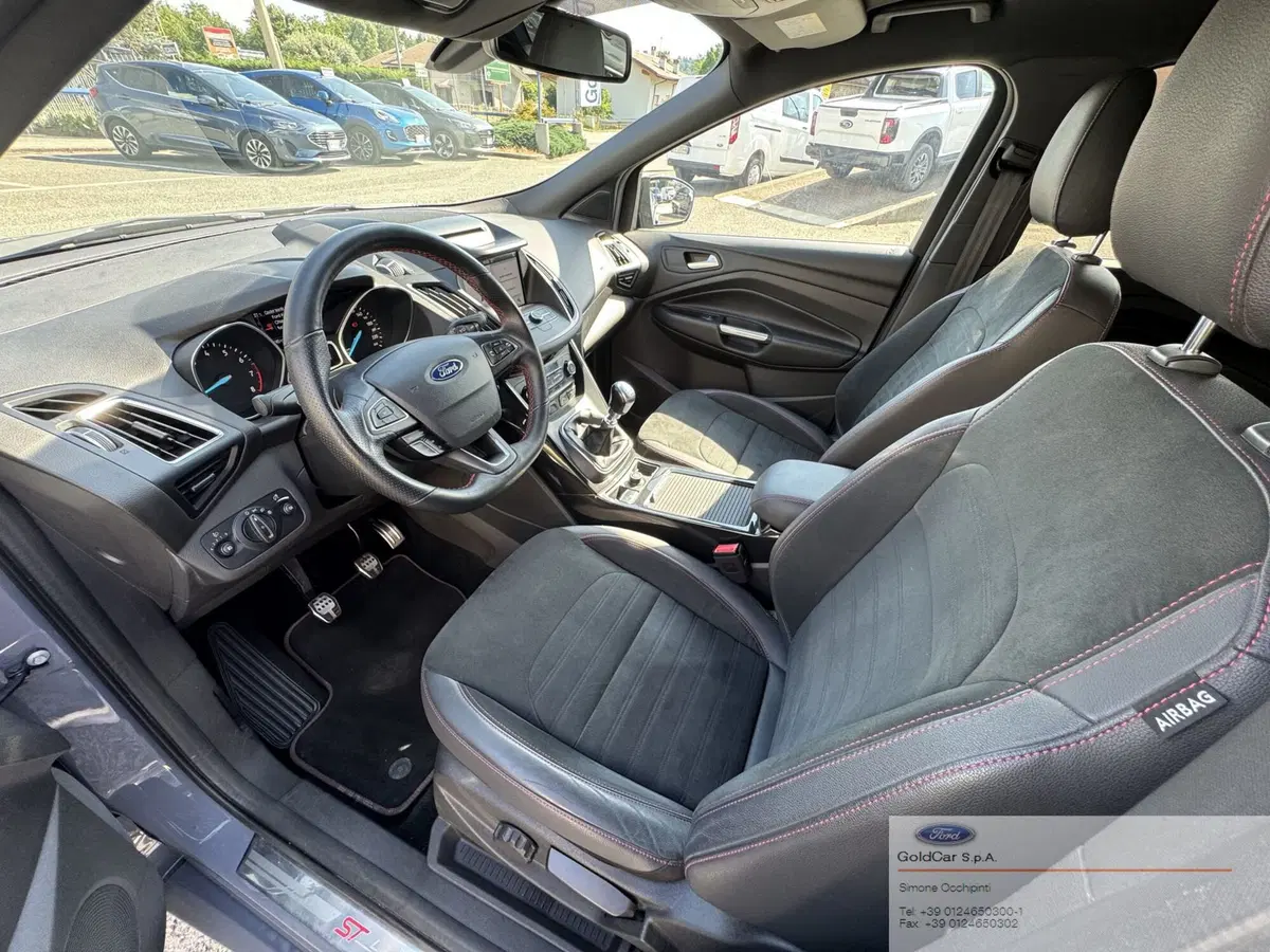 Ford Kuga usata a Torino (9)