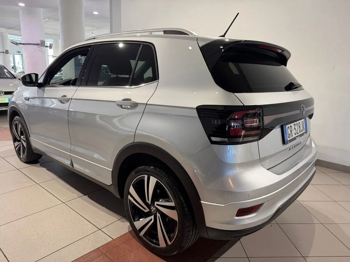 Volkswagen T-Cross usata a Genova (3)