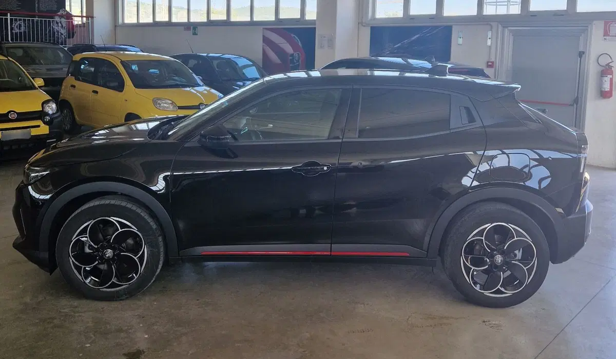 Alfa Romeo Junior usata a Terni (3)