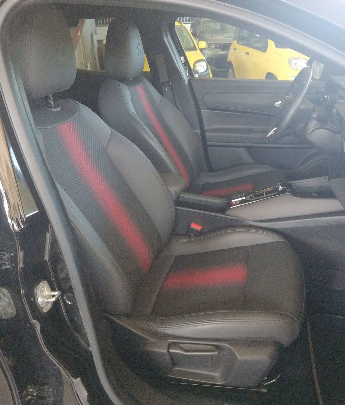 Alfa Romeo Junior usata a Terni (8)