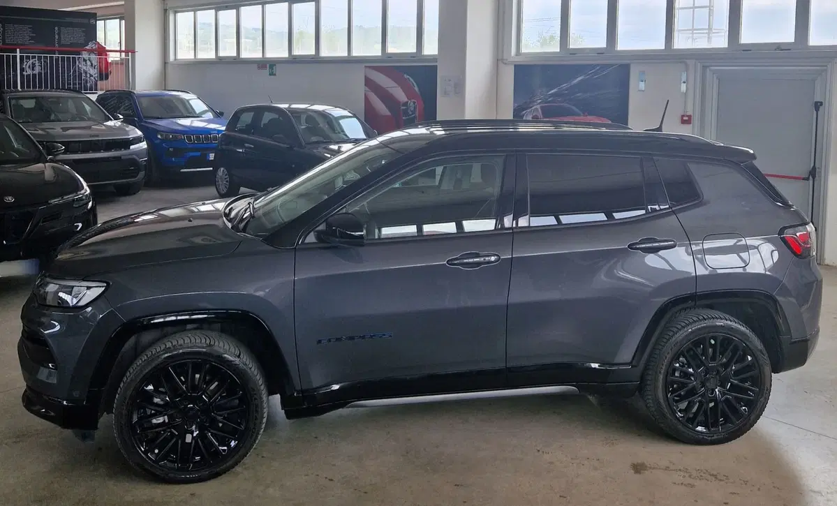 Jeep Compass usata a Terni (3)