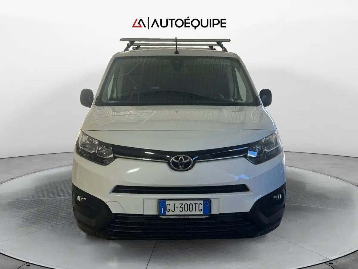 Toyota Proace City Furgone usata a Roma (8)