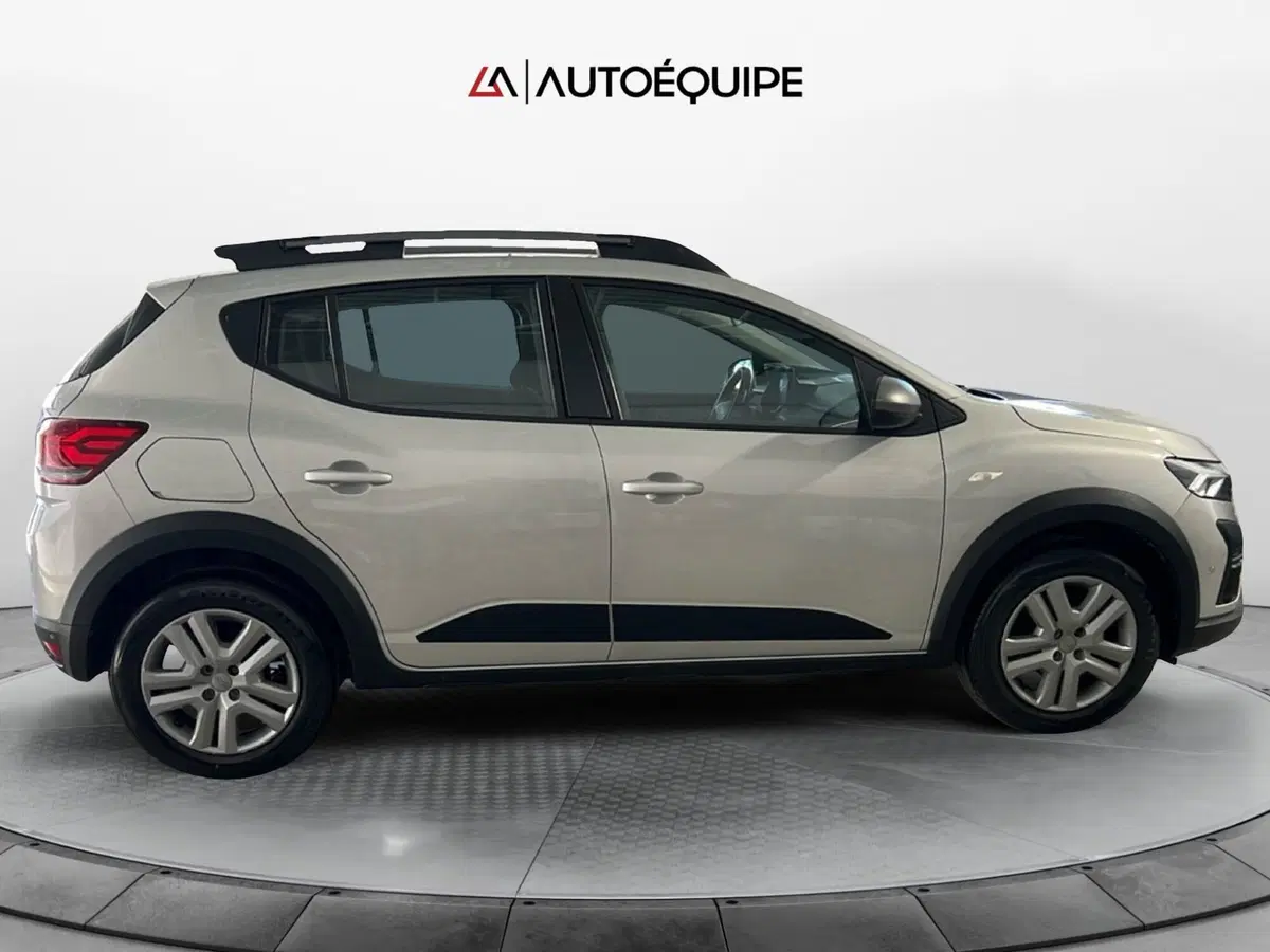 Dacia Sandero usata a Roma (6)